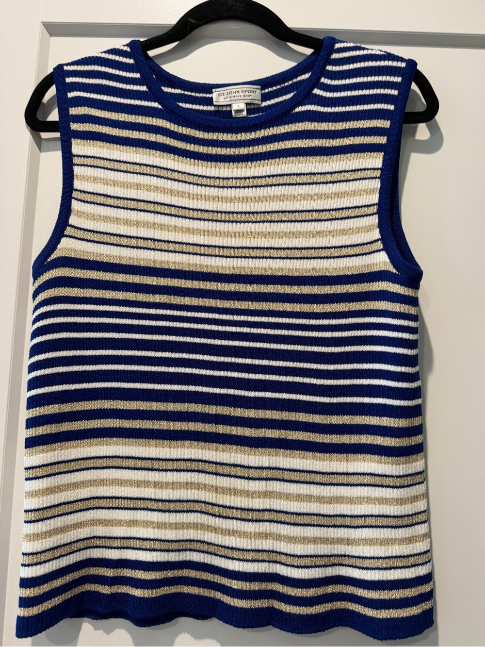 ST. JOHN SPORT BY MARIE GRAY Blue White & Gold Striped Sleeveless Knit Top